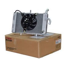 ΨΥΓΕΙΟ ΝΕΡΟΥ ΜΕ ΒΕΝΤΙΛΑΤΕΡ YAMAHA X-MAX 300 18-22 ΓΝΗΣΙΟ